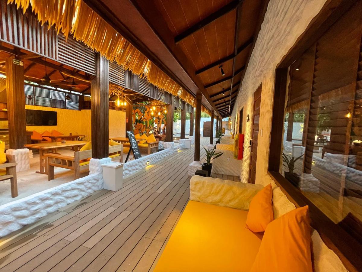 Atholhu Residence Fehendhoo Exterior photo