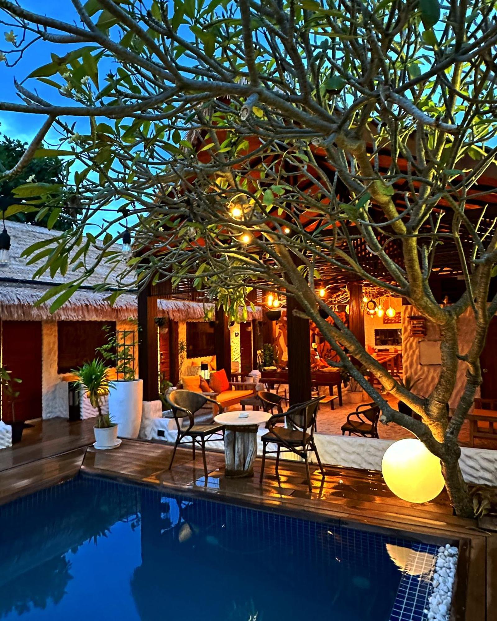 Atholhu Residence Fehendhoo Exterior photo